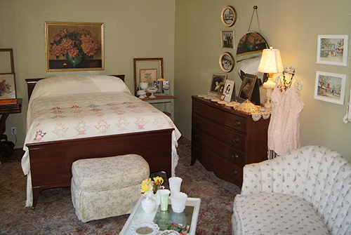 1940s style bedroom.  Martinez, CA.